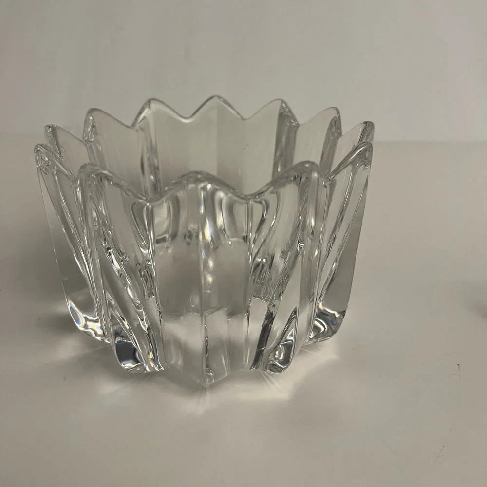 Orrefors Crystal Fleur Bowl by Jan Johansson, Circa 1980,  Signed